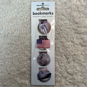☀️2/$8☀️Paper House "Flip Flops" Magnetic Bookmark or Paperclips Set of 4